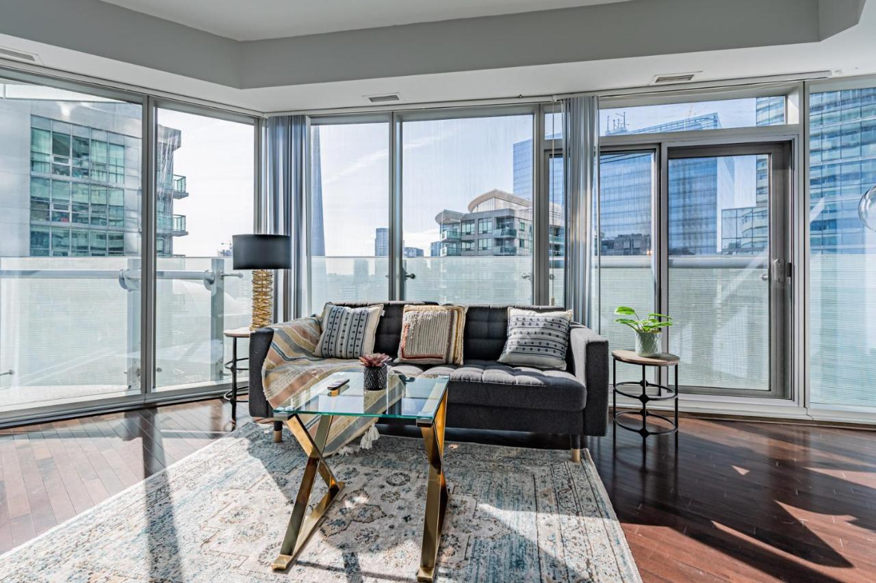 Downtown Suites *