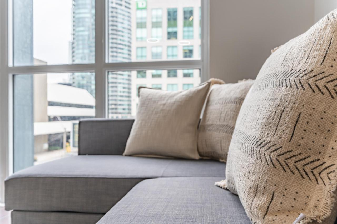 Apartment 300 West *
