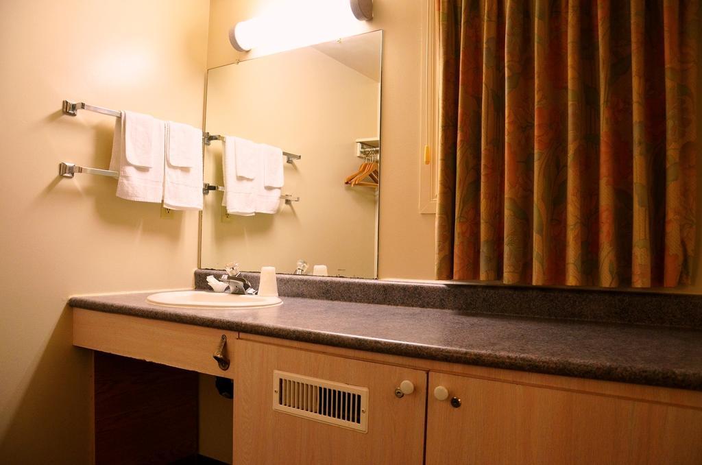 Motel Grand *