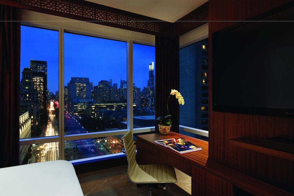 Hotel Shangri-la