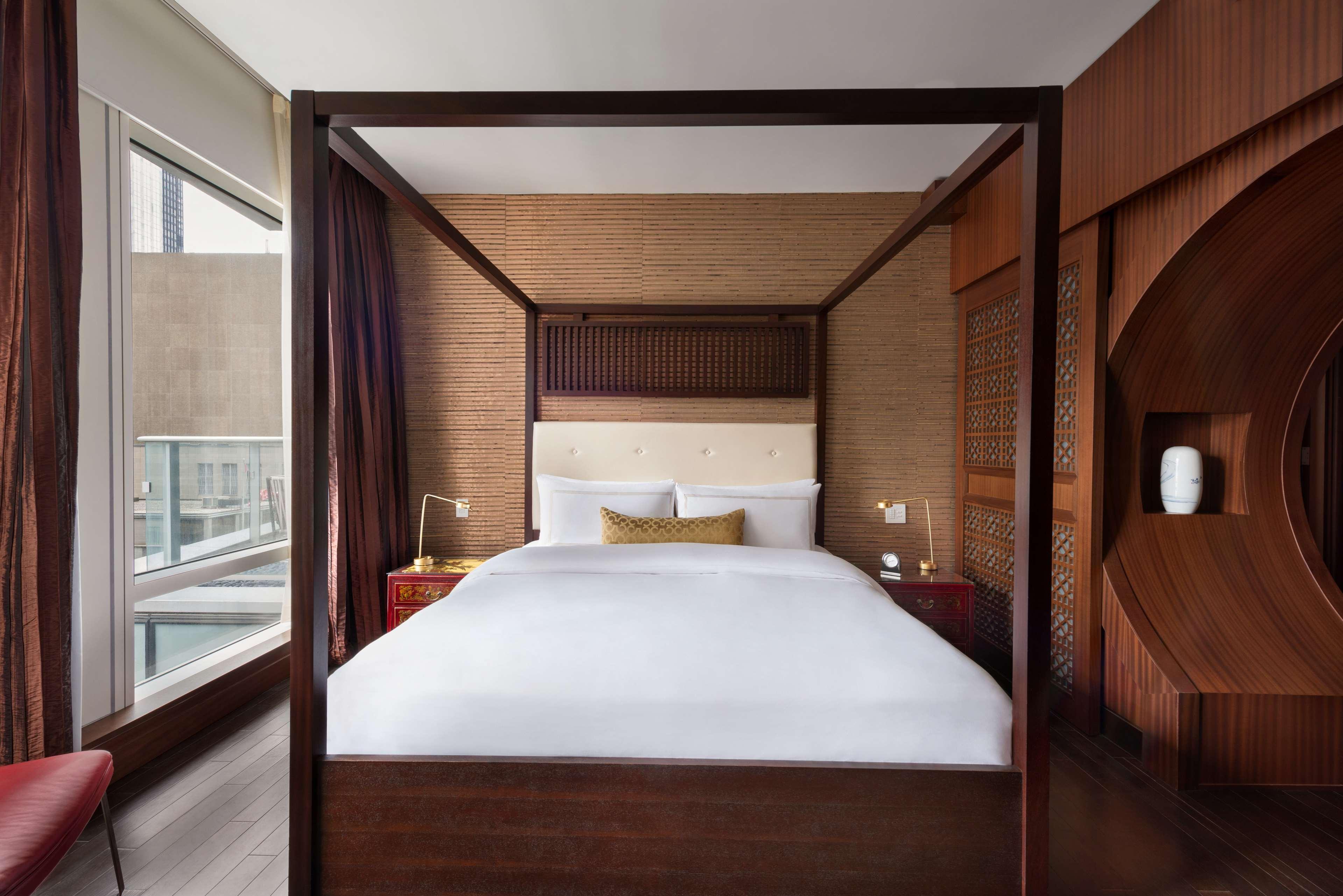 Hotel Shangri-la Toronto