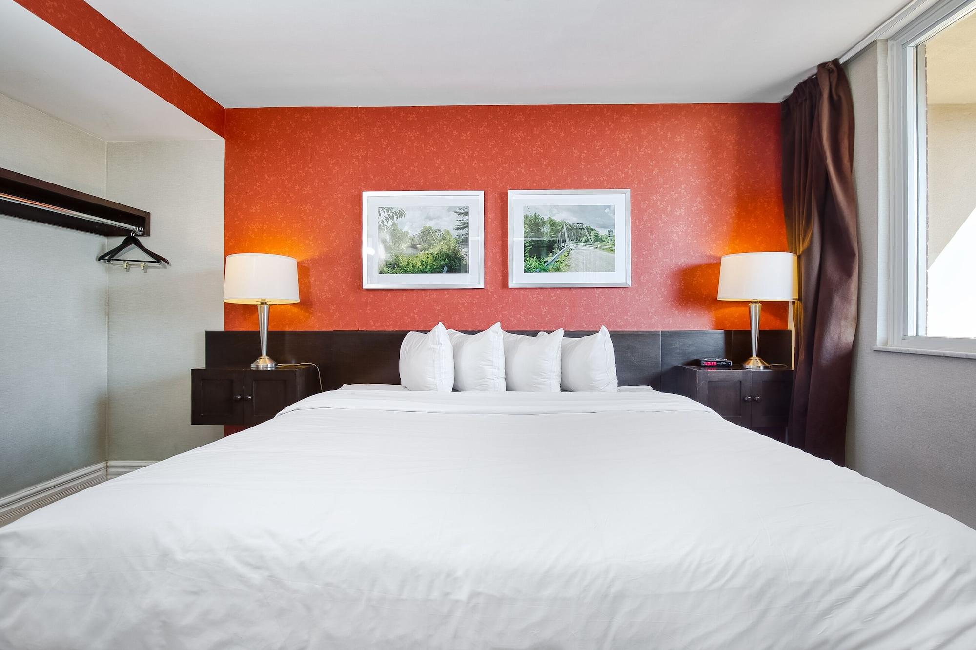 Town Hotel Toronto