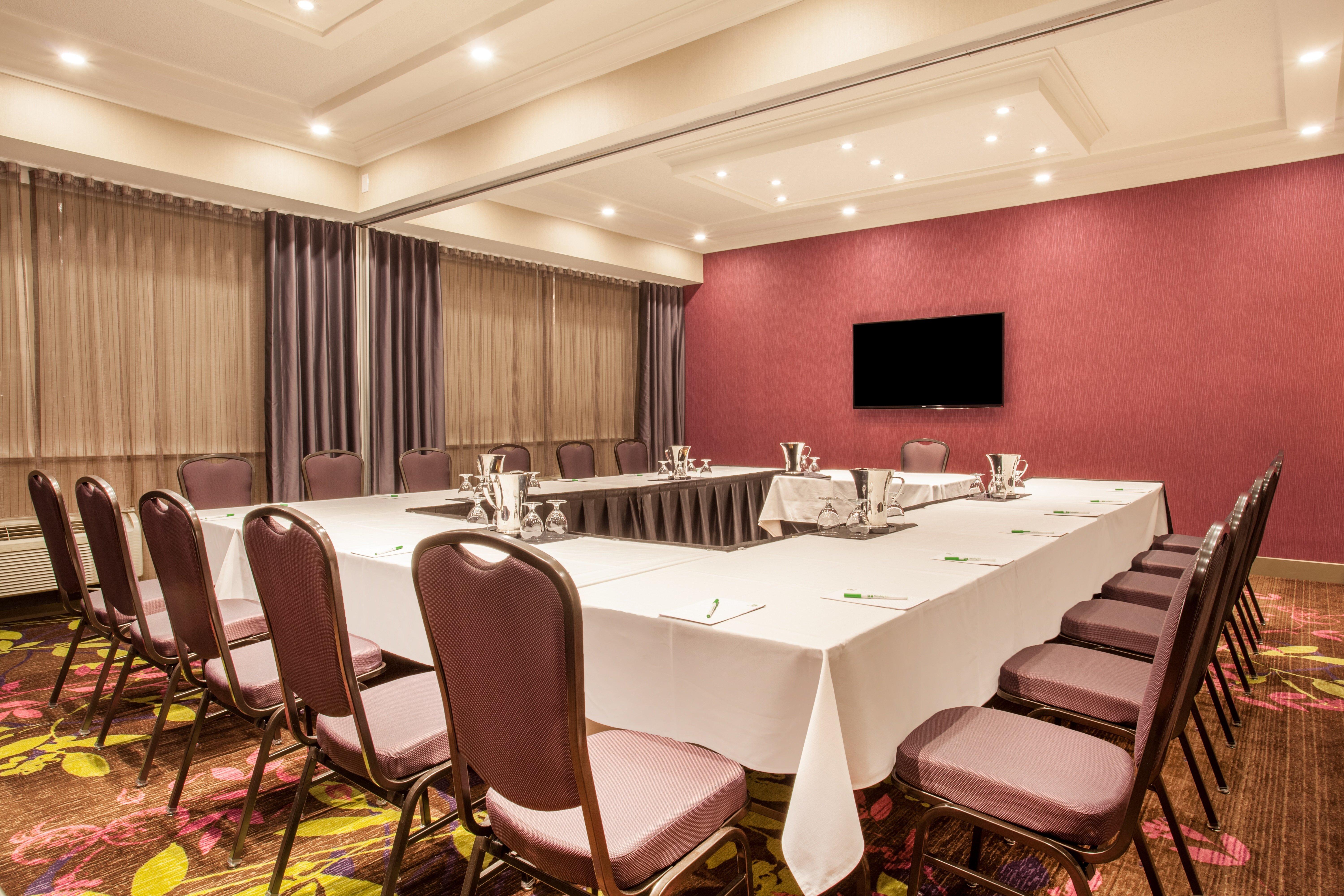 International Airport By Ihg Hotel Toronto
