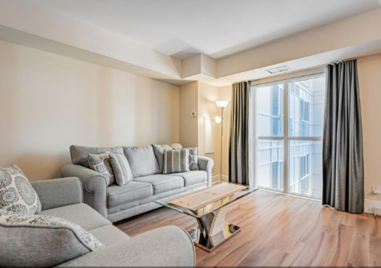 Executive 2 Beds Near Cn Tower, Rogers Centre, Scotia Area, Business District, Entertainment District, Lakeshore