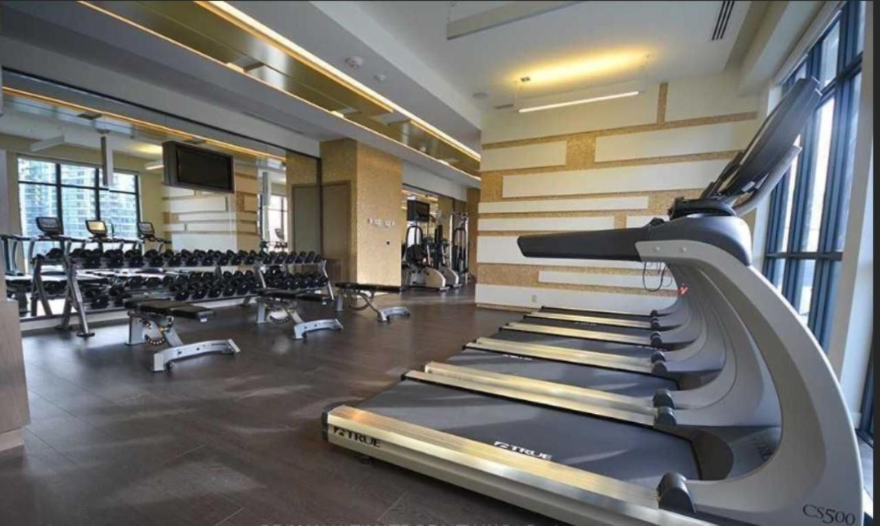 Executive 2 Beds Near Cn Tower, Rogers Centre, Scotia Area, Business District, Entertainment District, Lakeshore