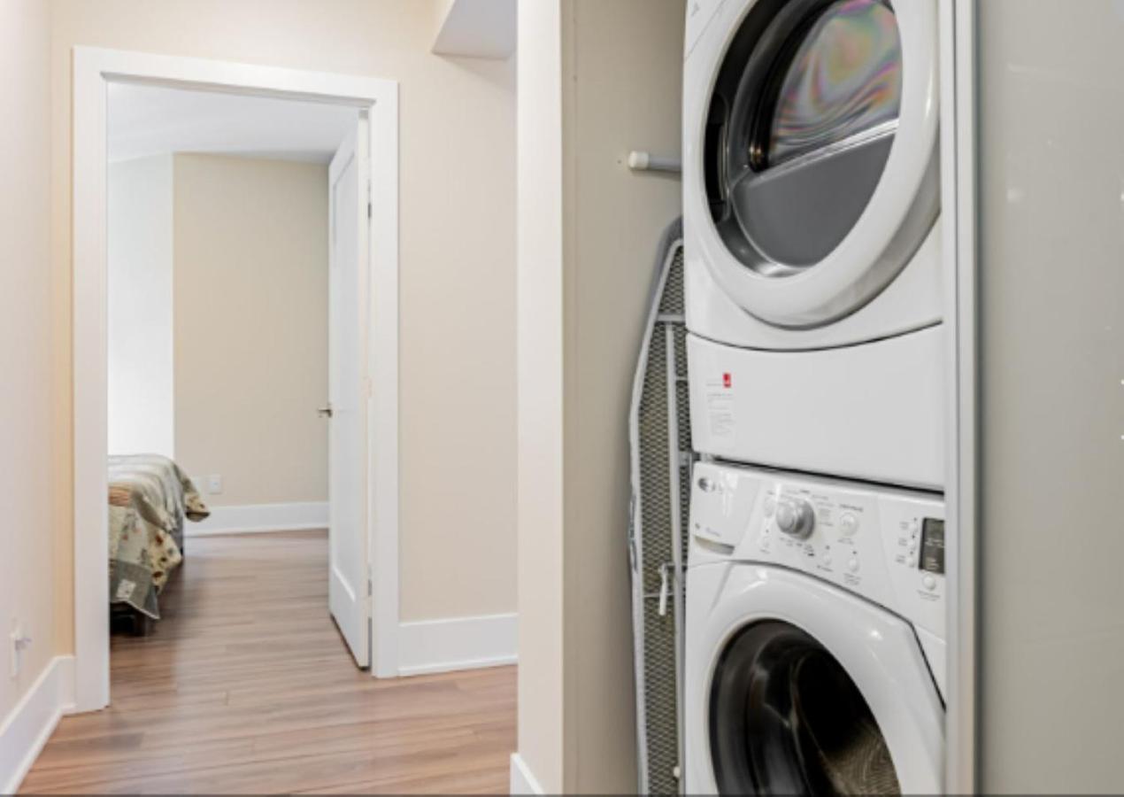 Executive 2 Beds Near Cn Tower, Rogers Centre, Scotia Area, Business District, Entertainment District, Lakeshore