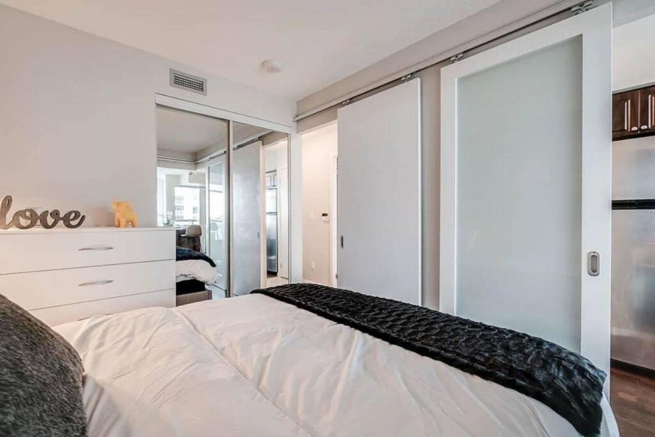 Ferienhaus Beautiful 1bd 1ba And Views Toronto