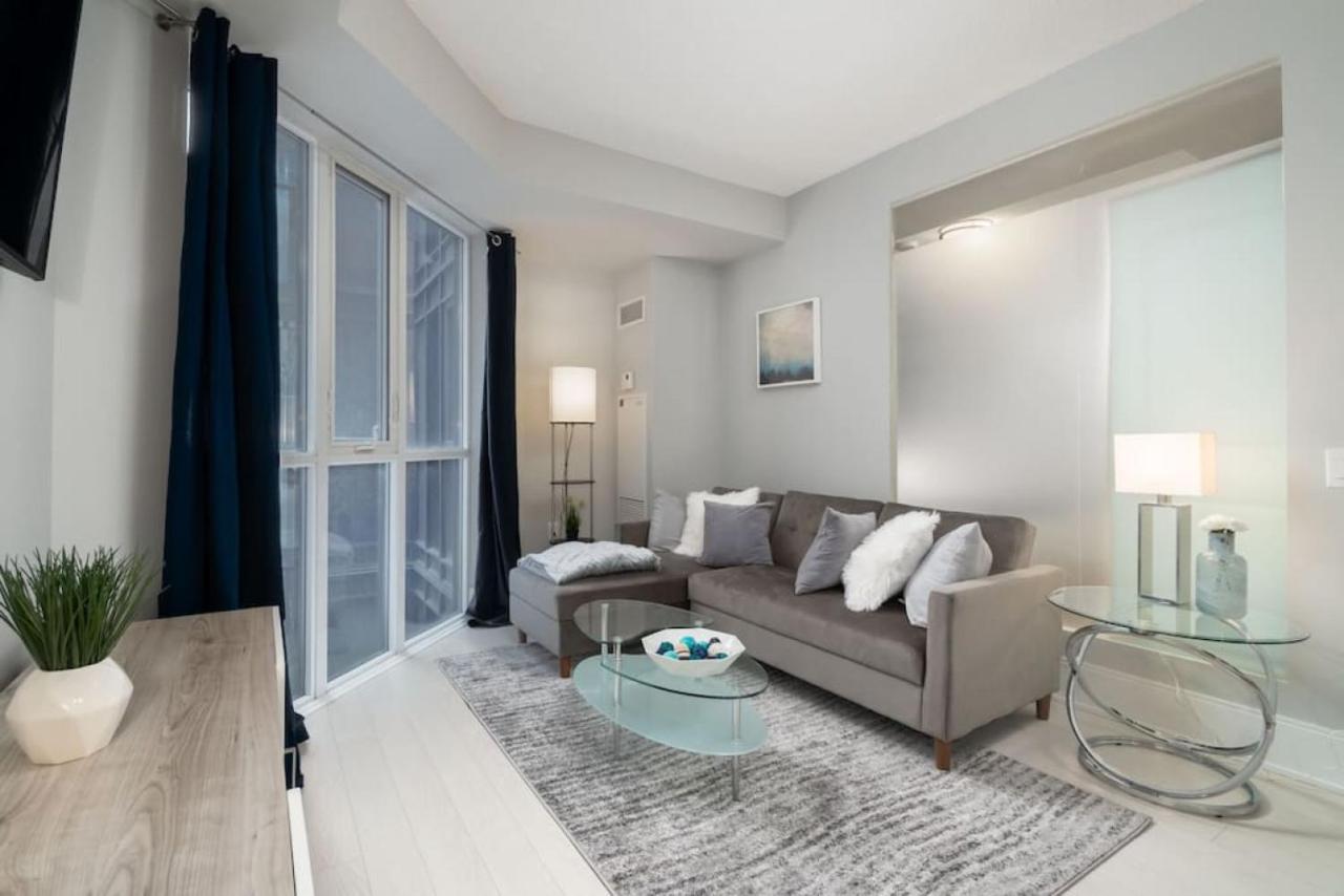 Modern 1 Bd 1ba With A Sofabed Downtown * Toronto