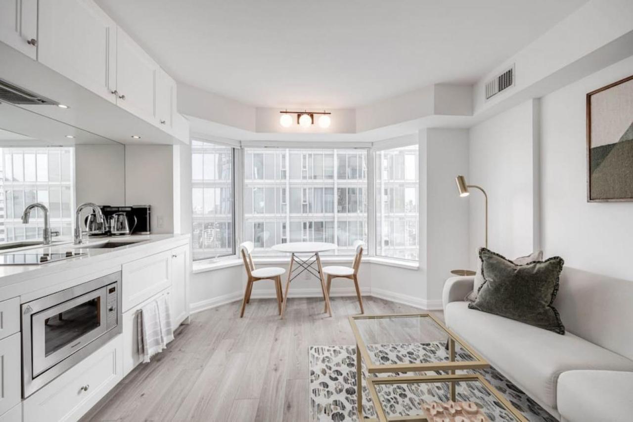 Yorkville Luxe High-end Prime Downtown Location