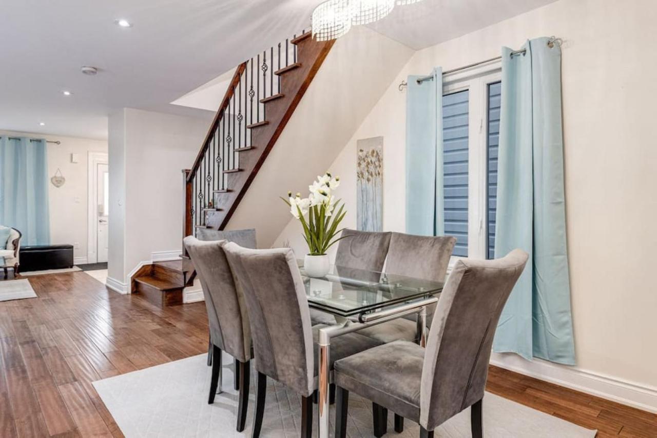 3br Casa Close To Woodbine With Deck Area And Wfh Toronto