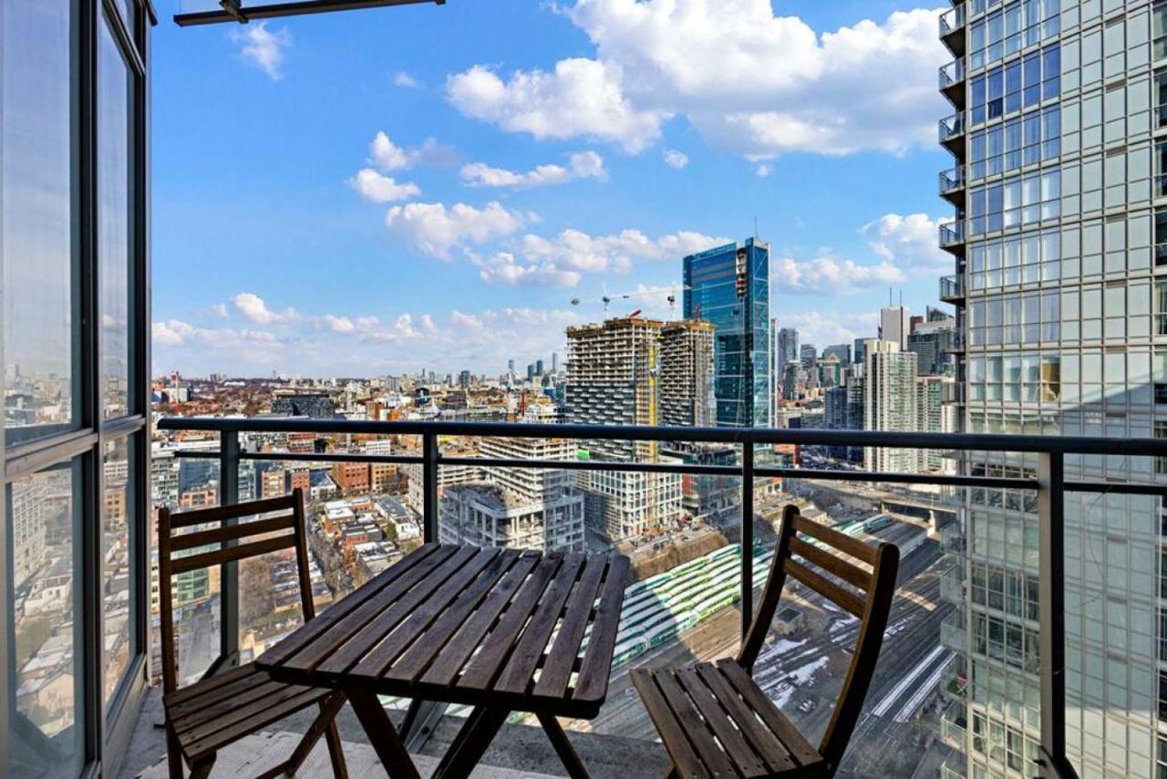 32nd Floor View W Balcony Wfh Set Up Parking *