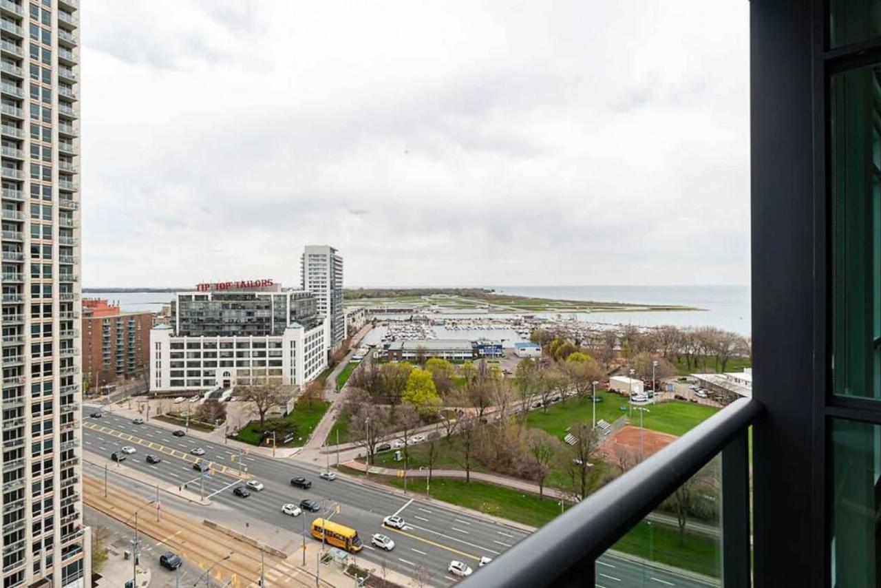 Ferienhaus Beautiful 1bd 1ba And Views Toronto