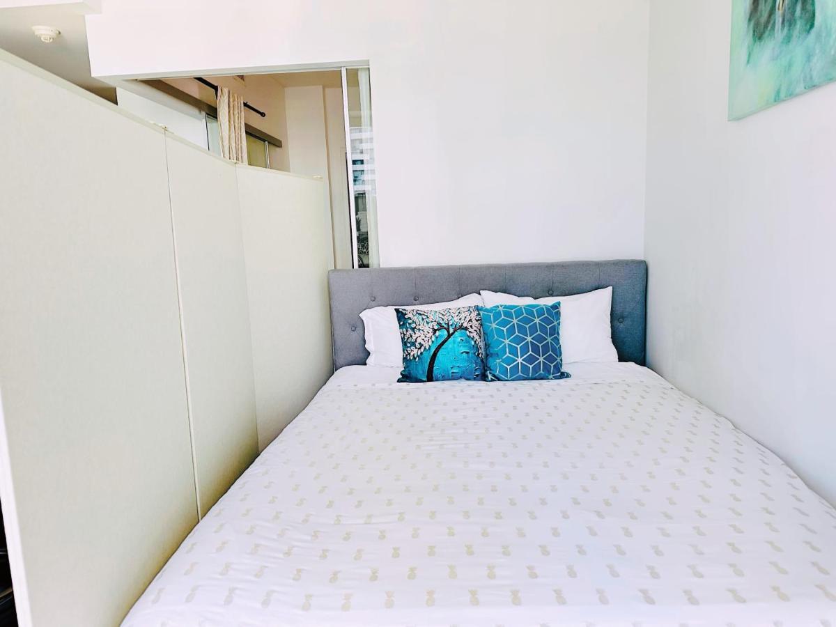 Downtown High Floor Suites With Balcony Hotel