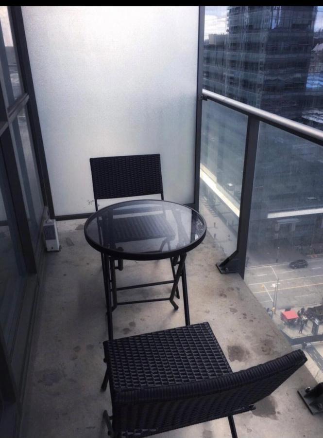 Apartment Beautiful Unit In Heart Of Downtown