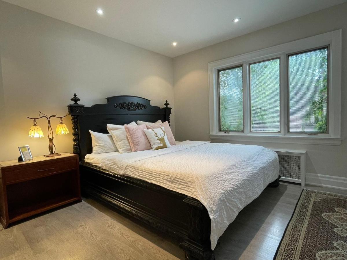 Private In Forest Hill With Full Kitchen And Parking *