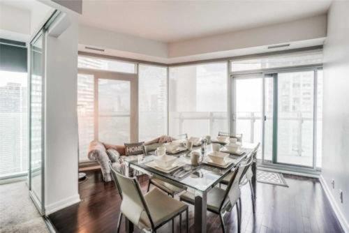 Downtown Suites Apartment *