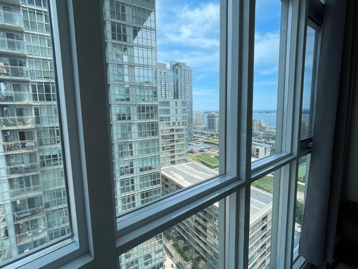 Waterfront Luxury Boutique Apartment *