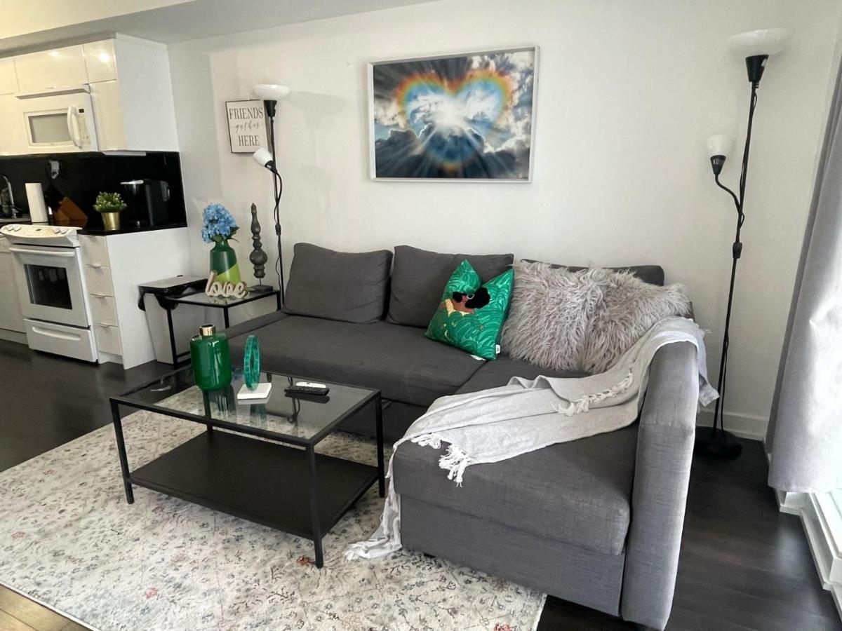 Apartment Waterfront Luxury Boutique Toronto