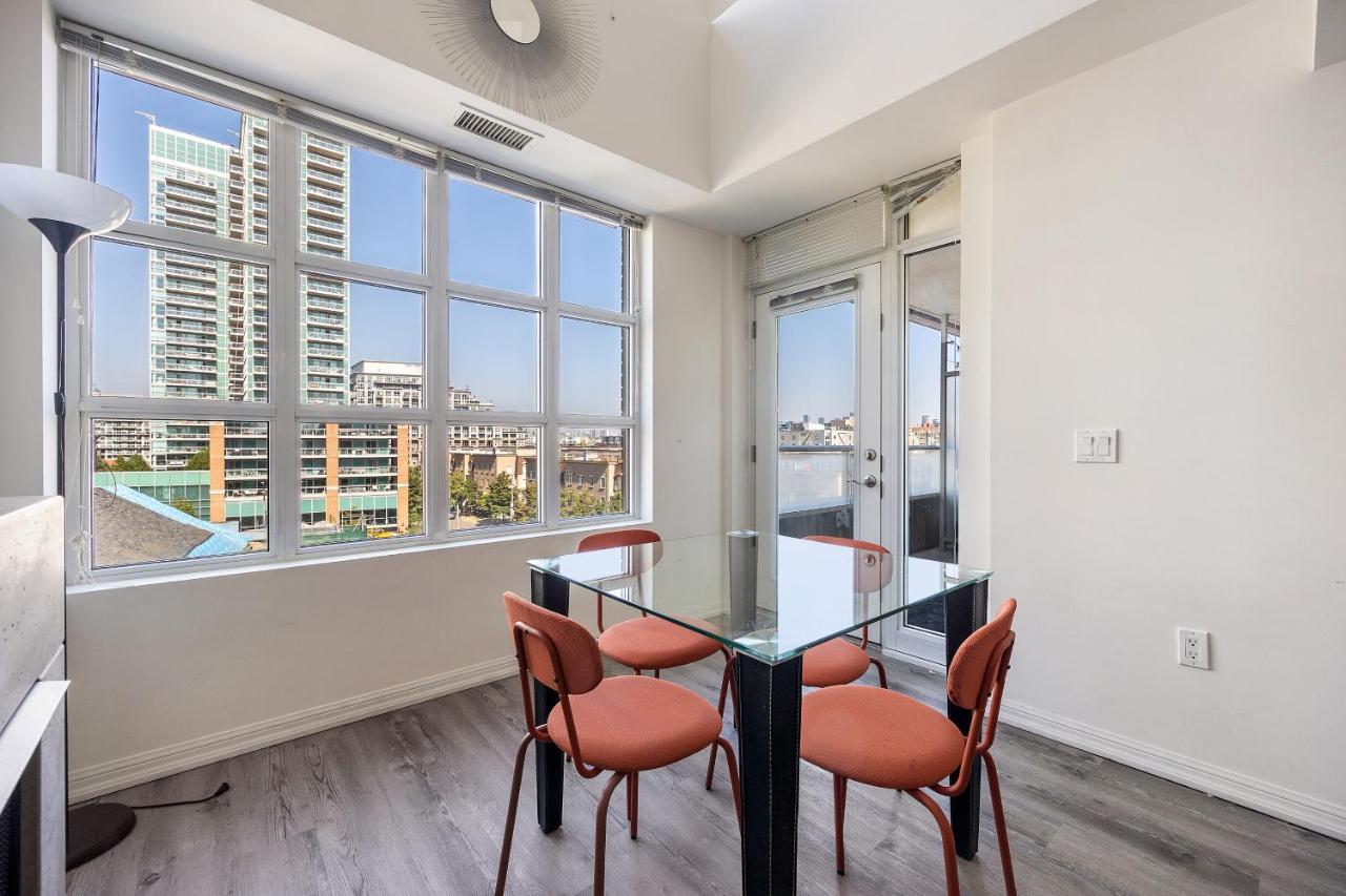1 Bed Den Downtown Apartment Toronto