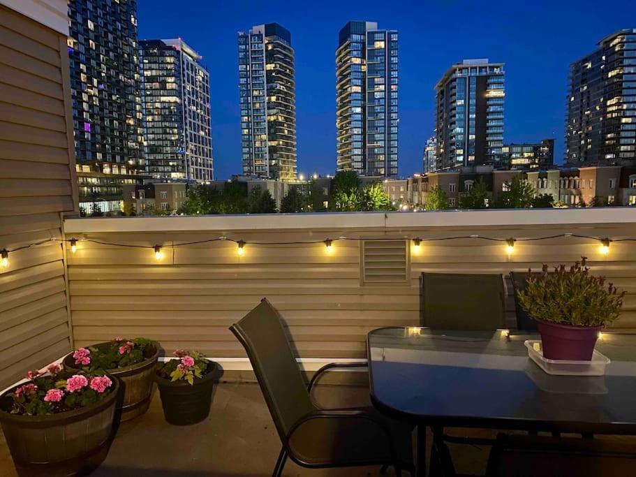 King West Private Rooftop Retreat Toronto