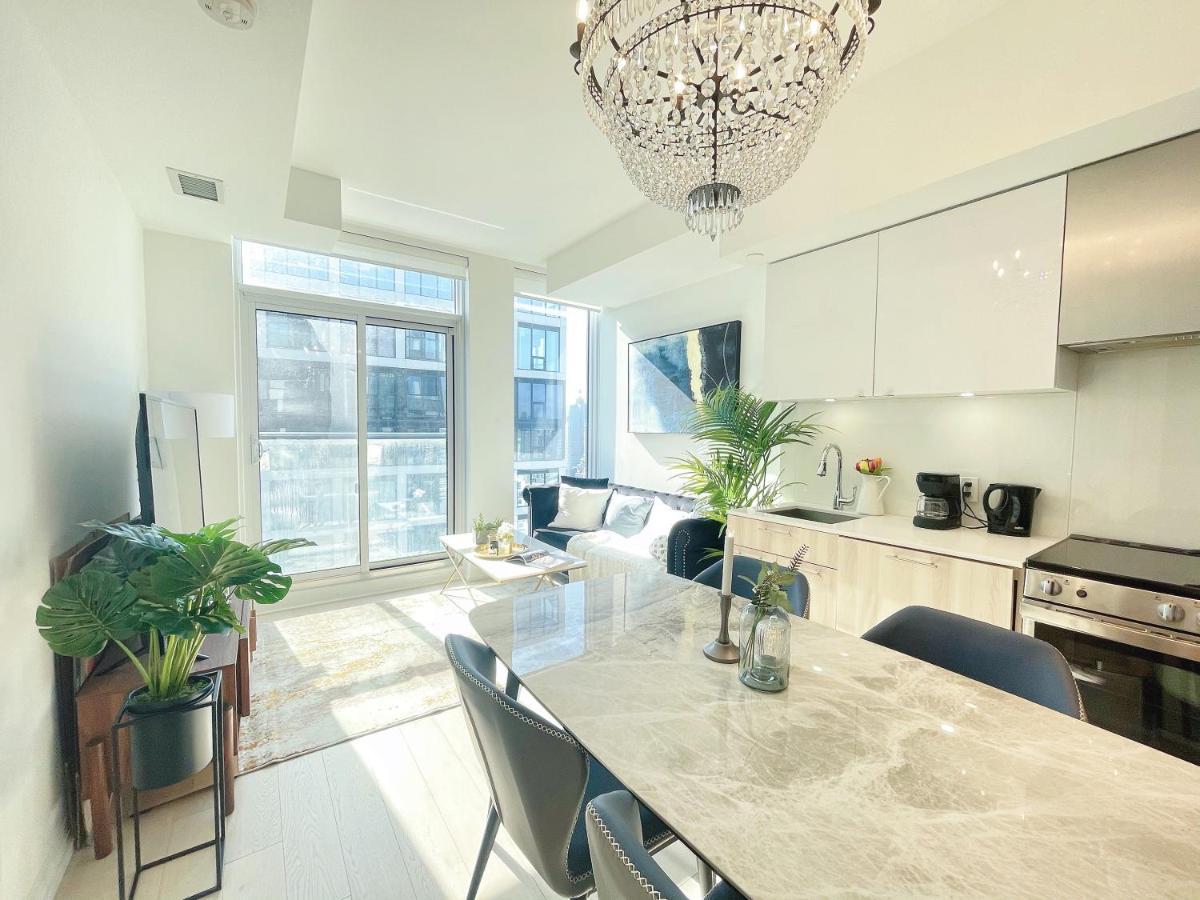 Infivilla Amazing Penthouse Living In Sunrise- Breathtaking Skyline Lake View Downtown Toronto!a Toronto