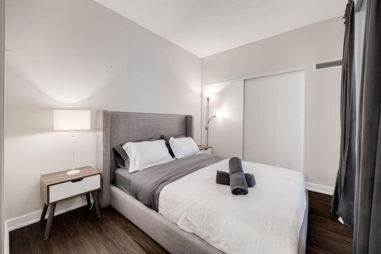 Serenity 1 Bedroom With Balcony Toronto