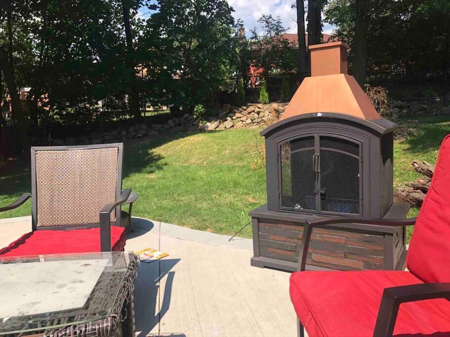 Apartment Charming 2-bdr Apt, Private Entrance, Self Check-in *