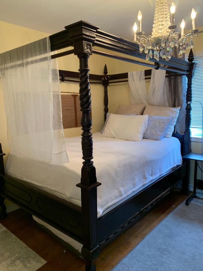 Apartment Comfortable Cozy And Convenient For Rent Toronto
