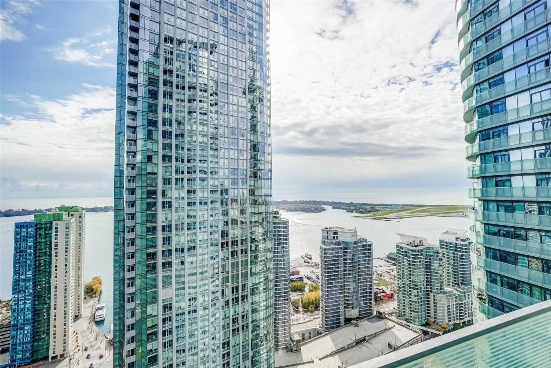Downtown 16 Toronto