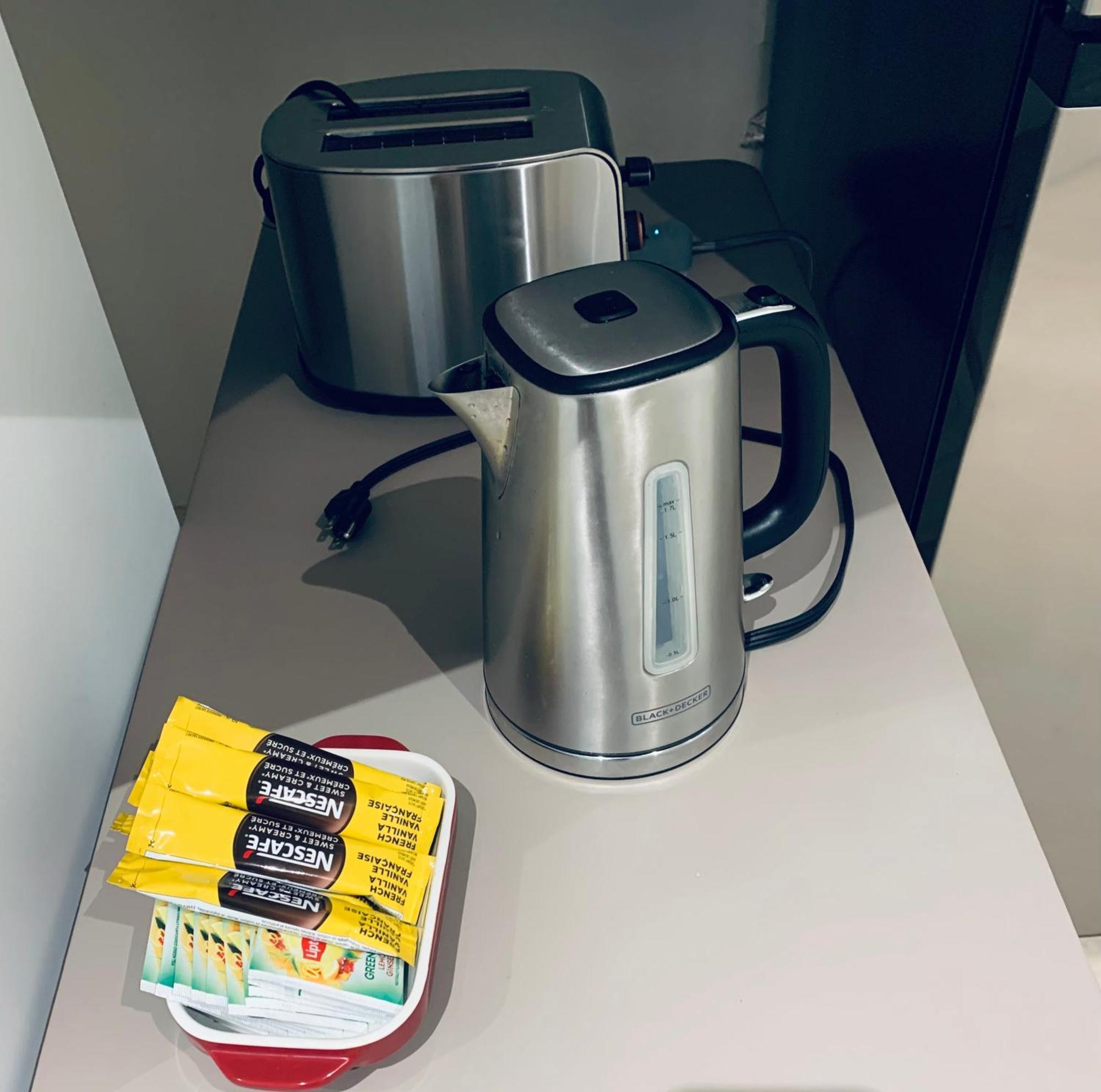 Apartment Stylish Private With 2 Bedrooms And Free Parking In Midtown *