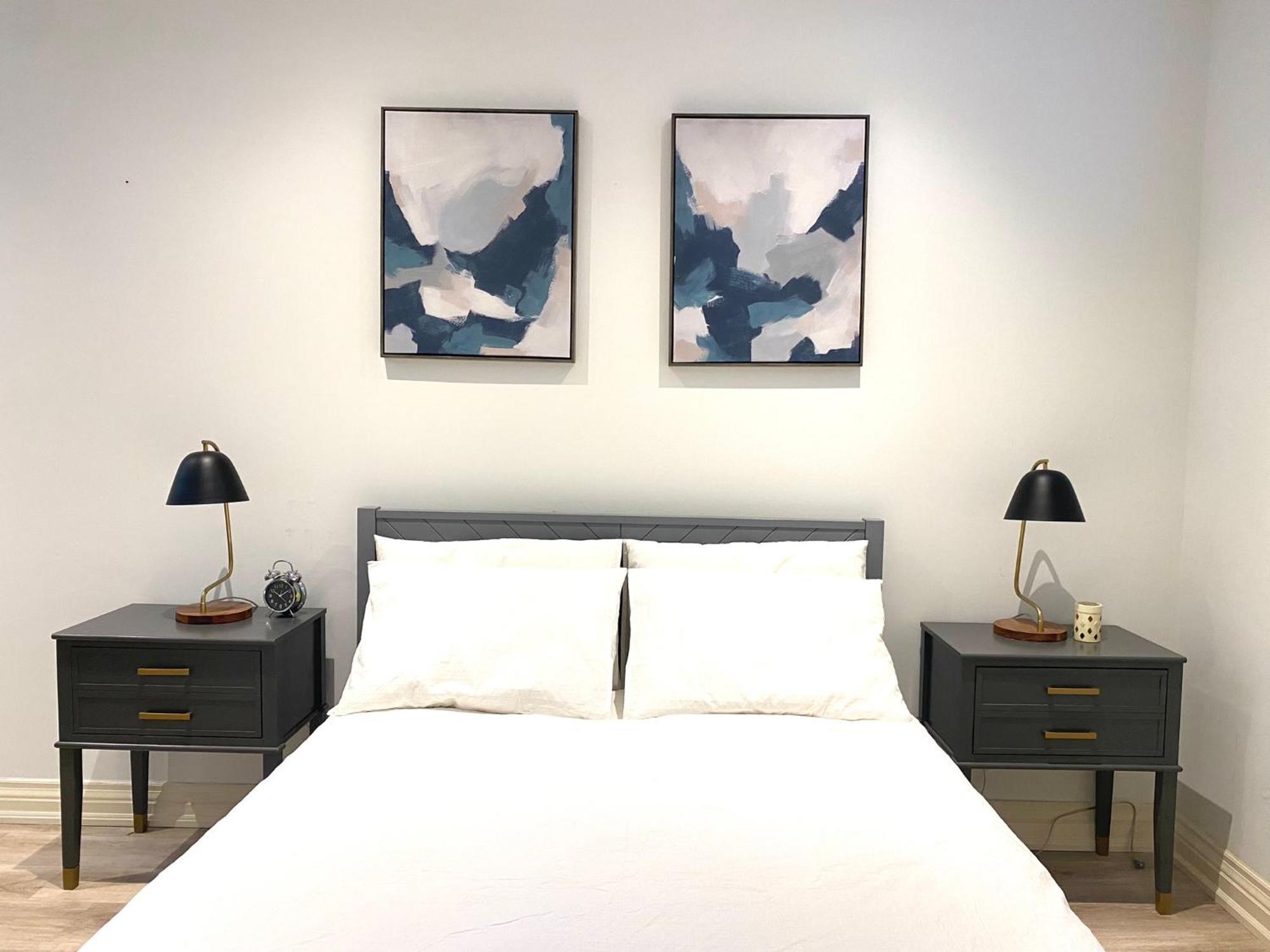 Stylish Private With 2 Bedrooms And Free Parking In Midtown