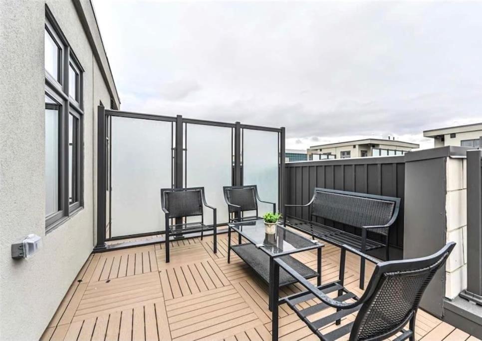 Luxe Townhome, Rooftop Terrace, Parking *