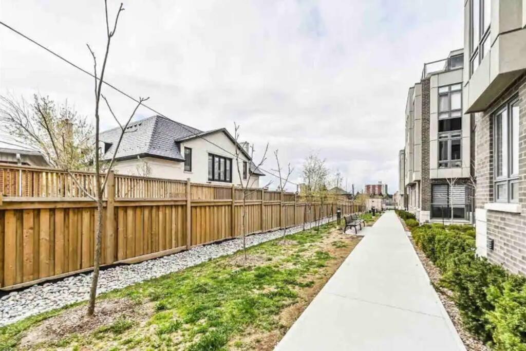 Apartment Luxe Townhome, Rooftop Terrace, Parking *