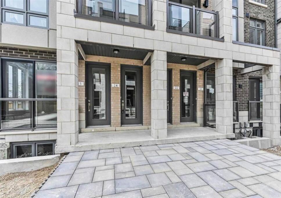 Apartment Luxe Townhome, Rooftop Terrace, Parking *