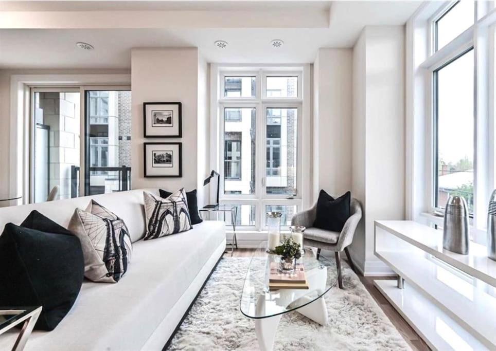 Apartment Luxe Townhome, Rooftop Terrace, Parking