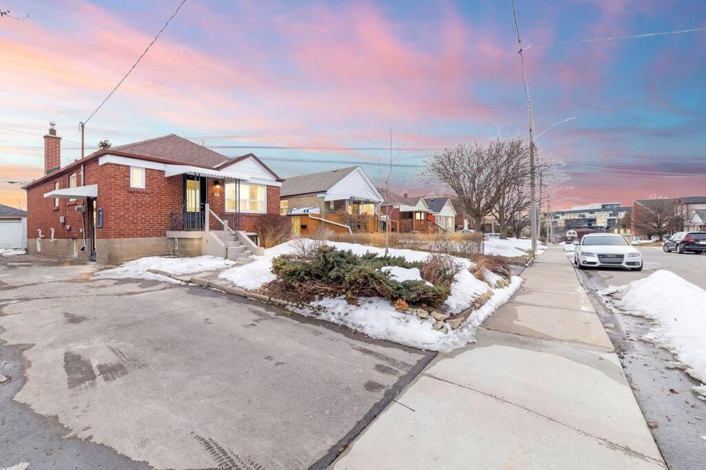 2 Bedroom East-york Toronto