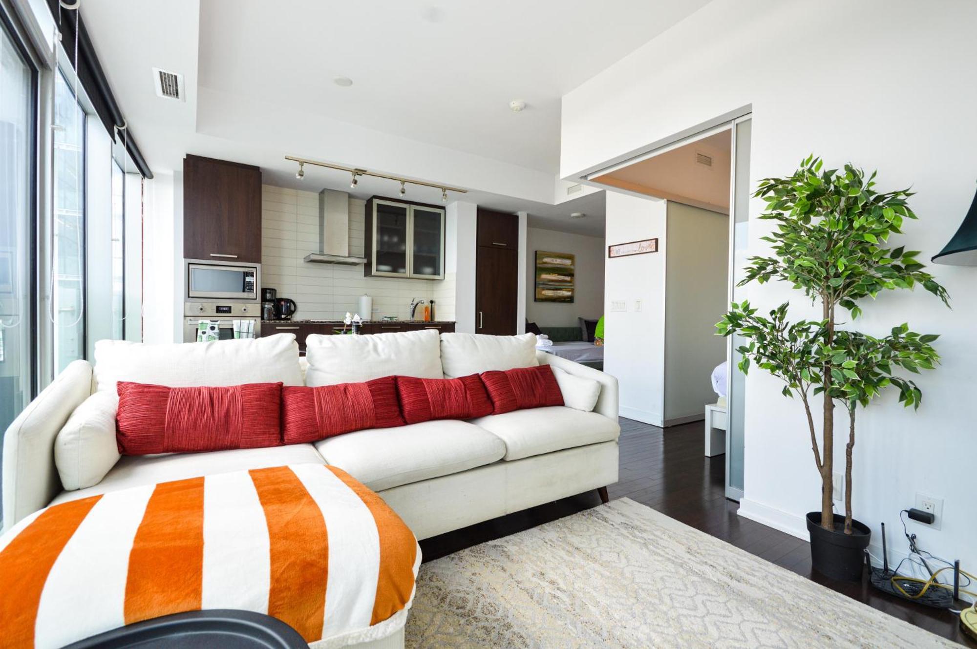 Downtown Near Cn Tower, Scotiabank Arena, Rogers Centre, Union Station Apartment Toronto
