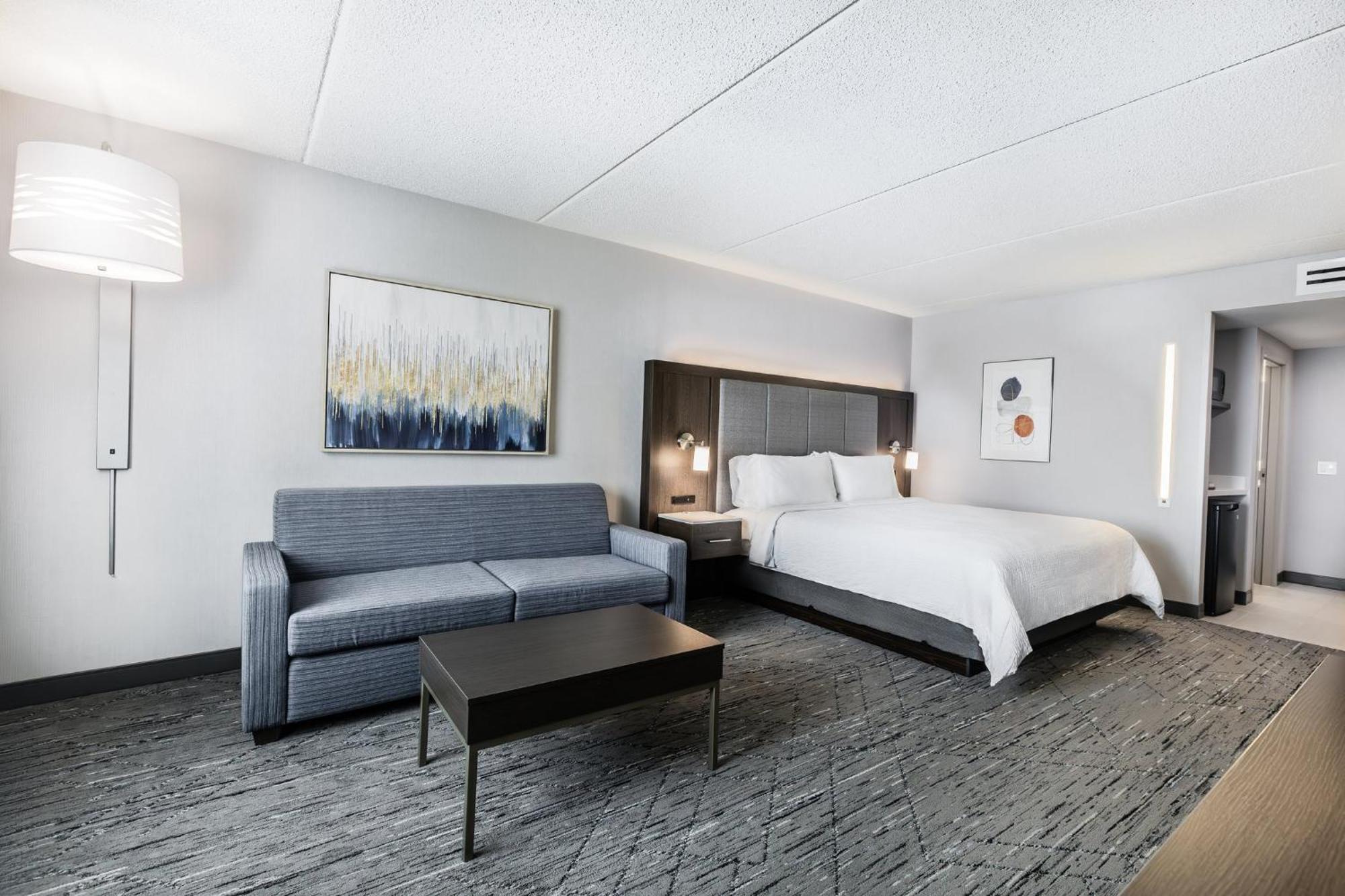 Express & - Airport South By Ihg