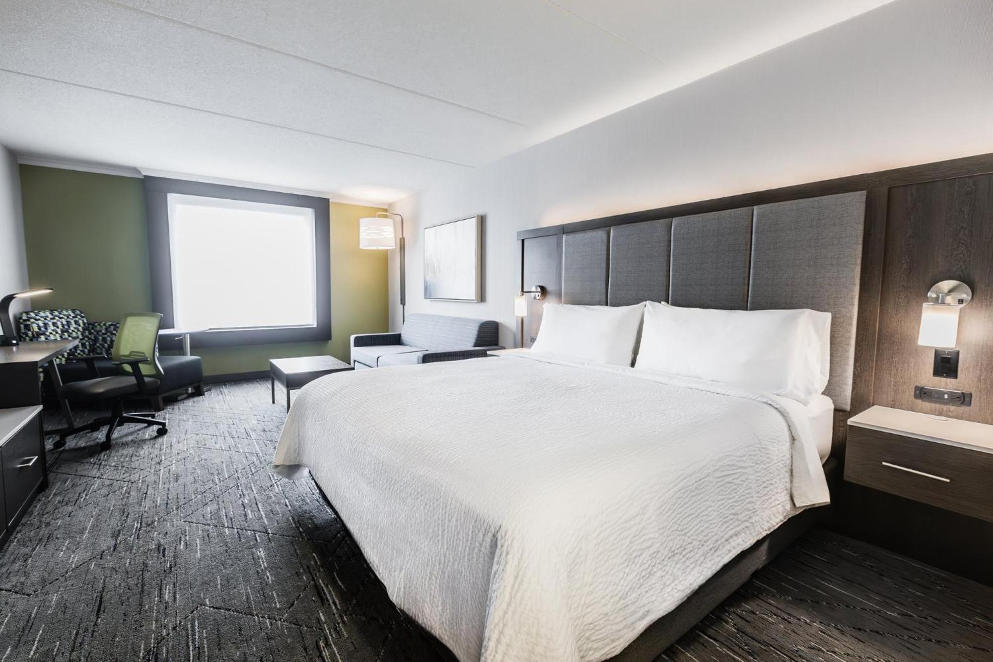 Express & - Airport South By Ihg Hotel 3*