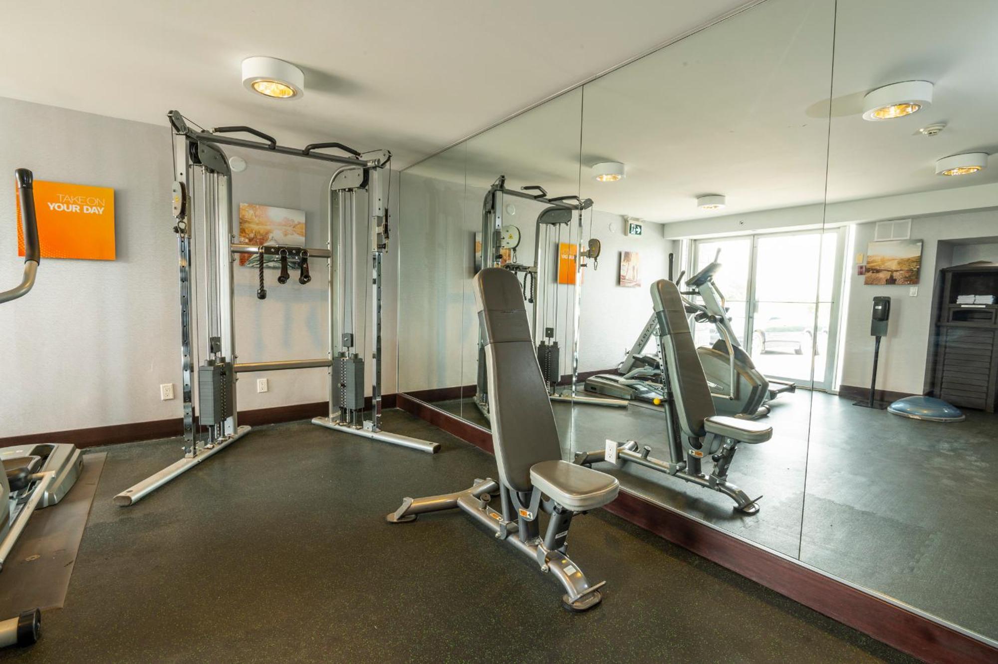 Comfort & Conference Centre Airport 3*