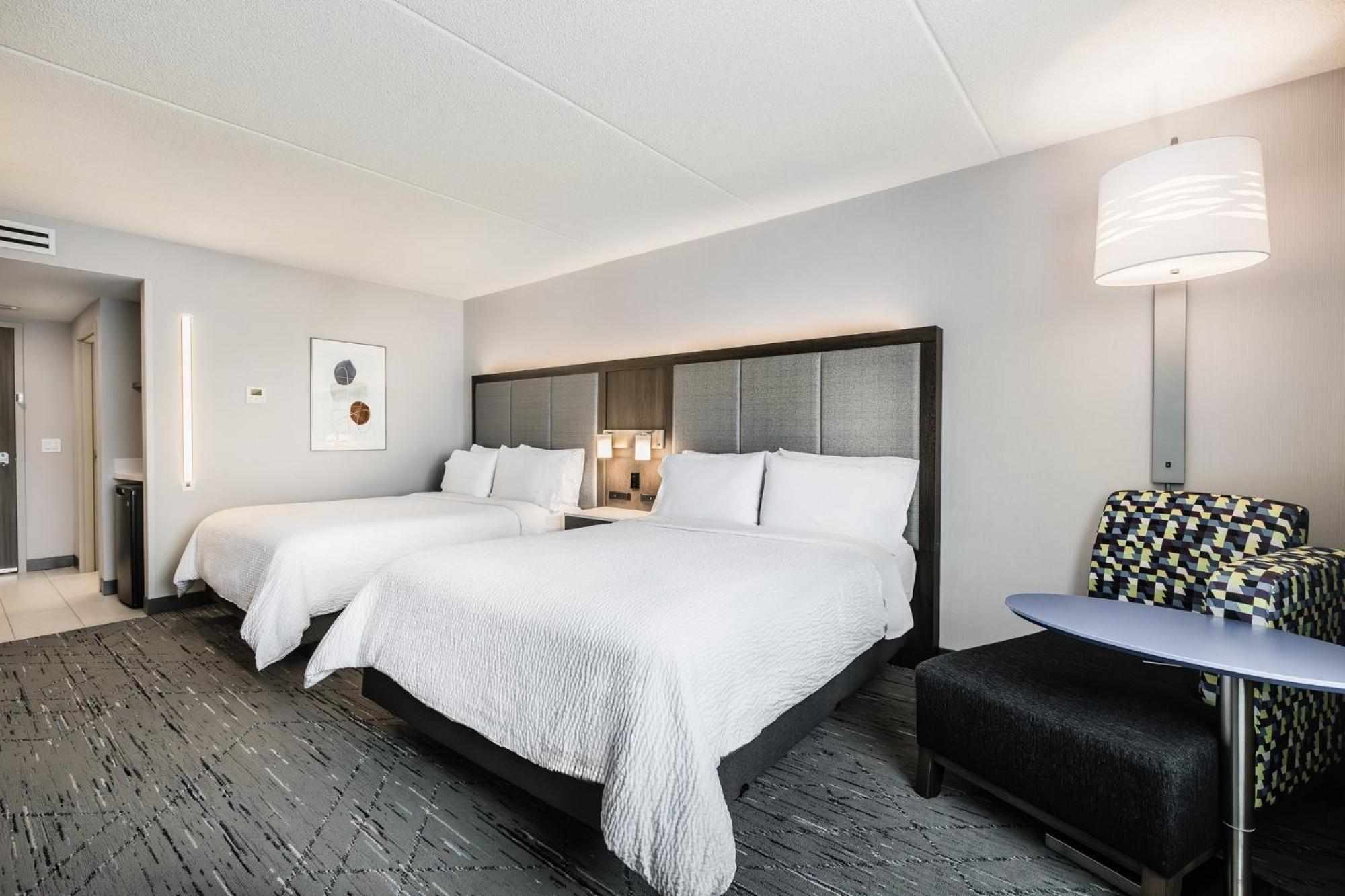 Express & - Airport South By Ihg Hotel 3*