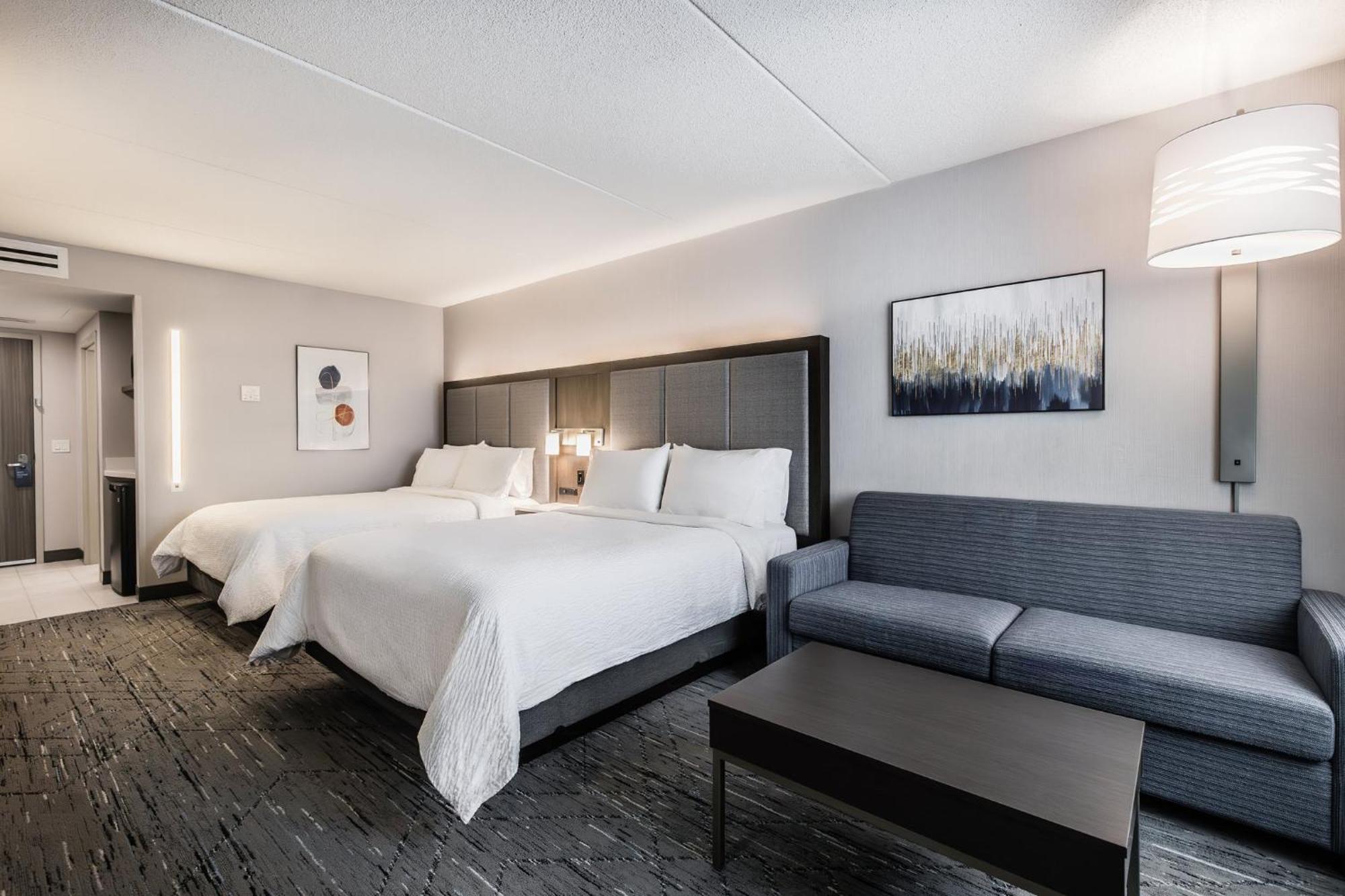 Hotel Express & - Airport South By Ihg Toronto