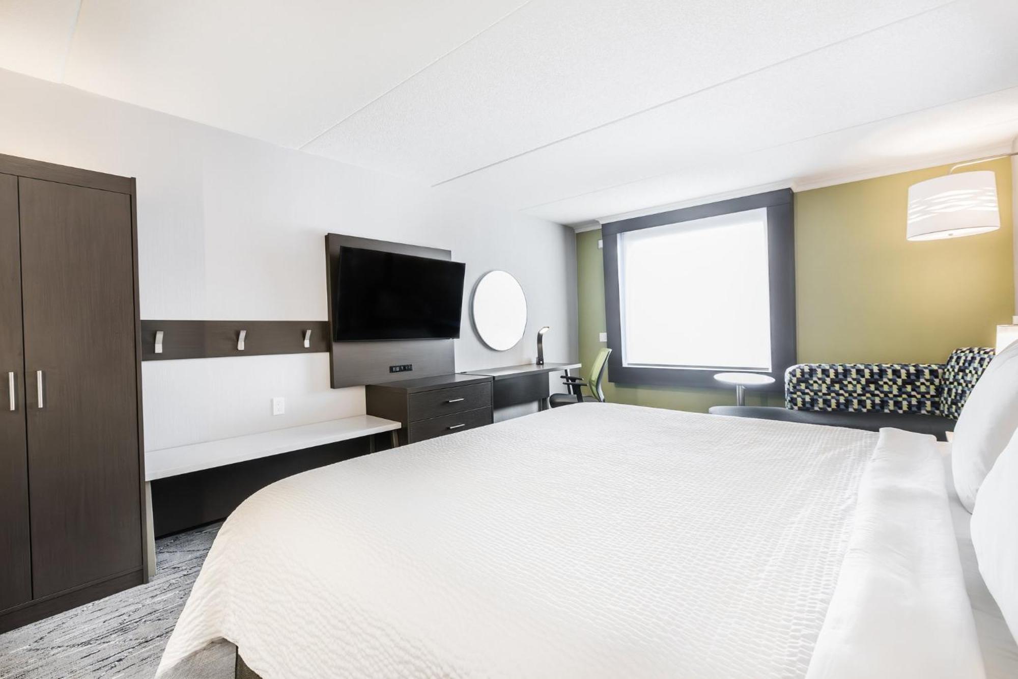 Express & - Airport South By Ihg 3* Toronto