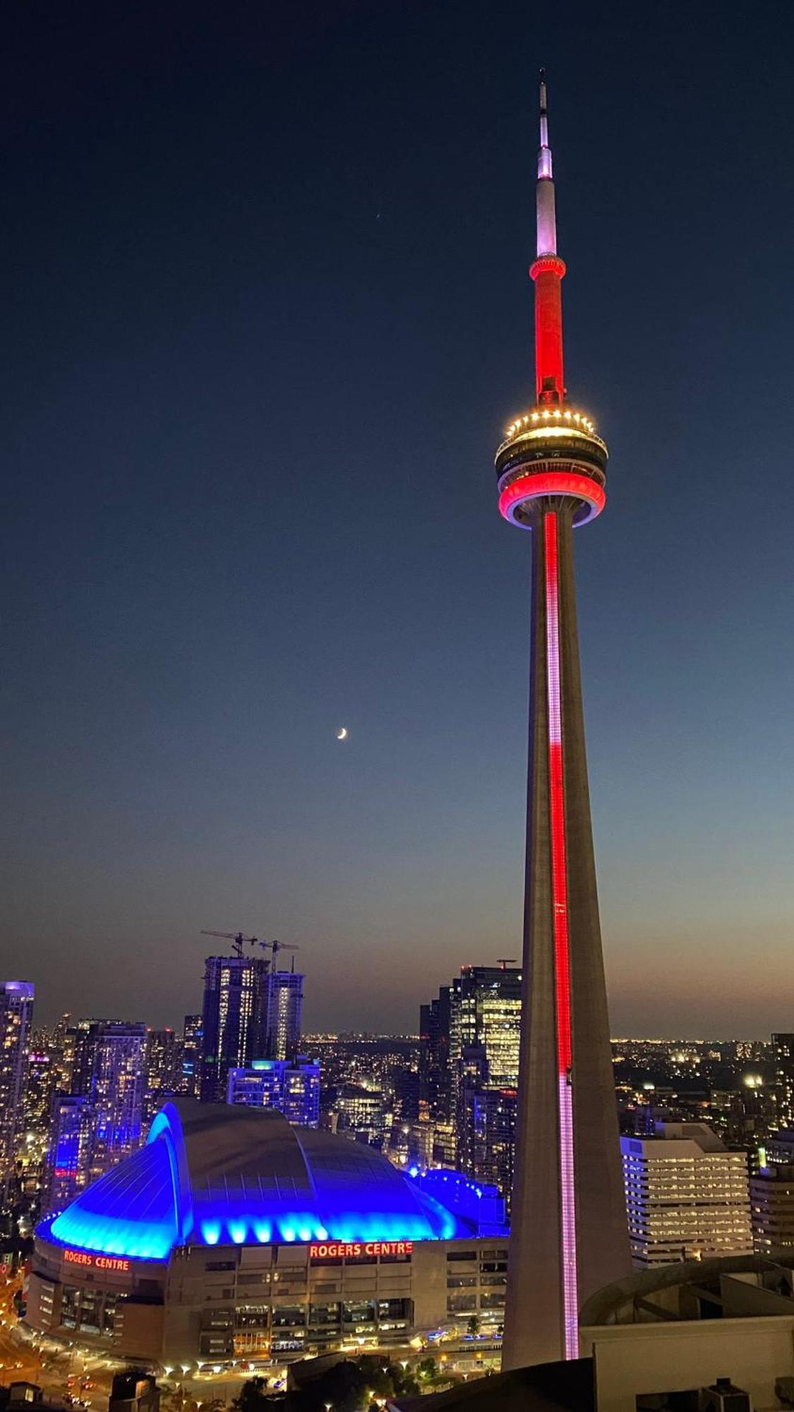 Skytree - Modern Rusty Close To Union Station In Heart Of Downtown Apartment