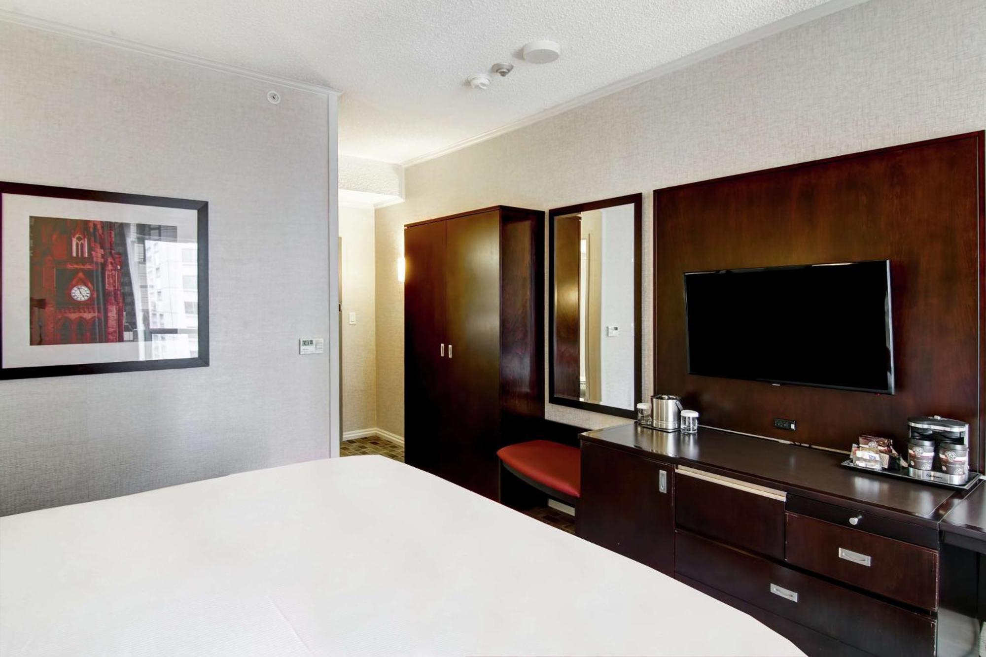 Doubletree By Hilton Downtown