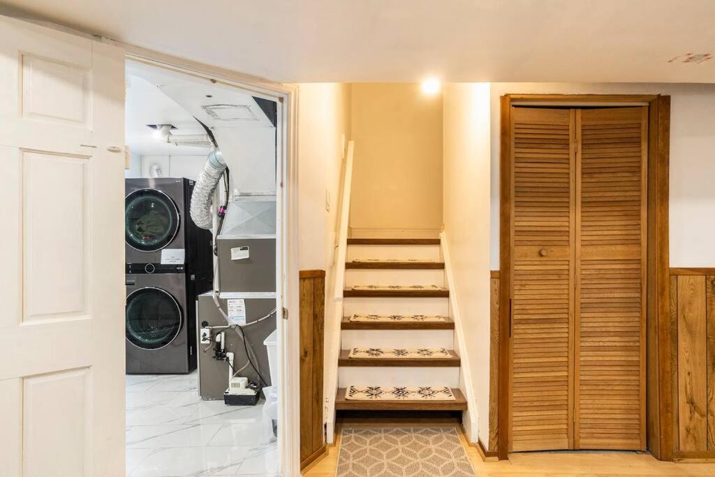 Big Oasis Studio Near Airport Yyz Guest house *