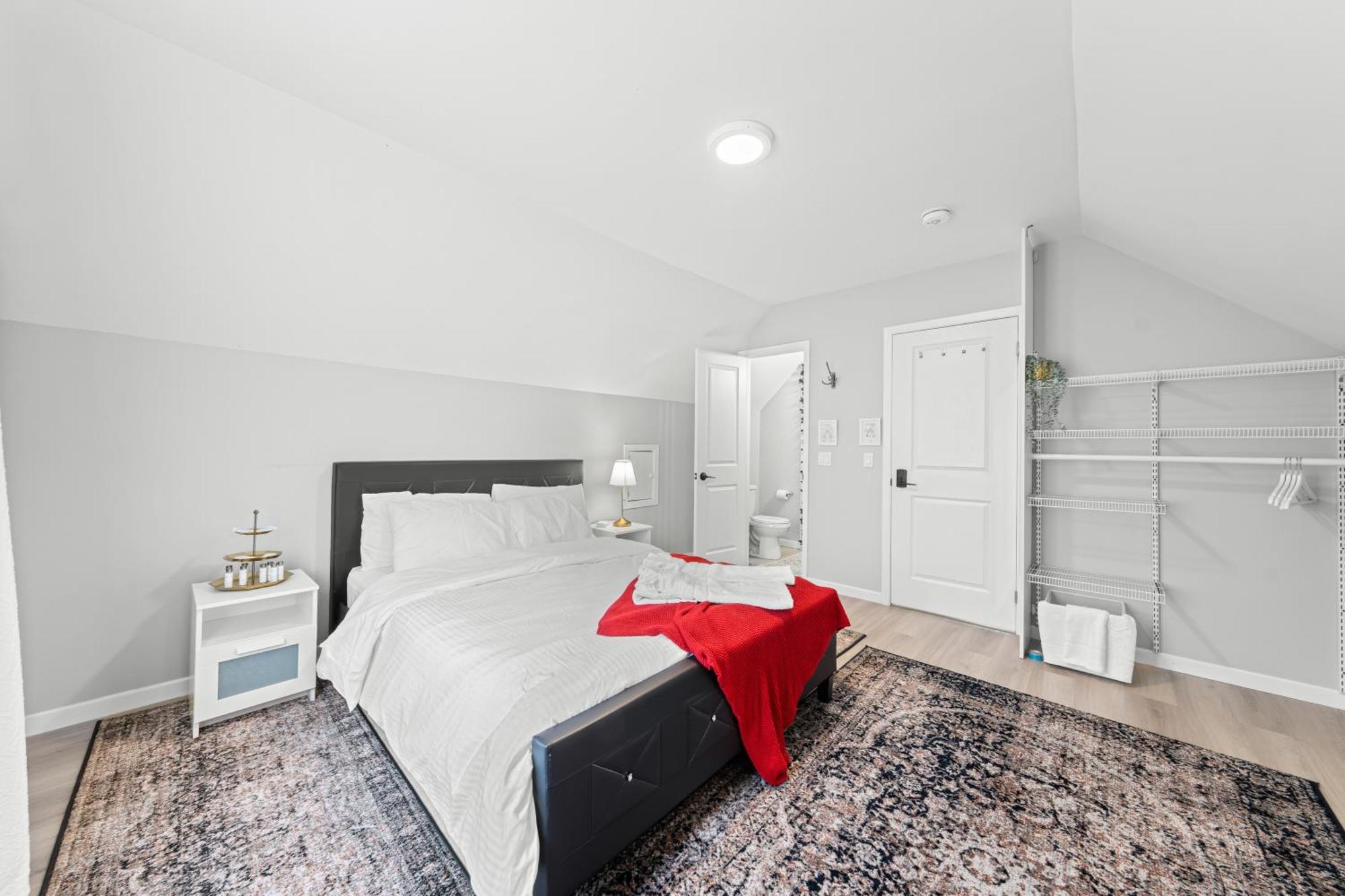 Close To Mall With Private Toilet, Free Wi-fi And Parking Privatunterkunft