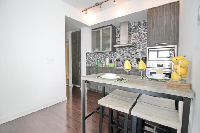 Presidential 2+1br Condo, Entertainment District Apartment *