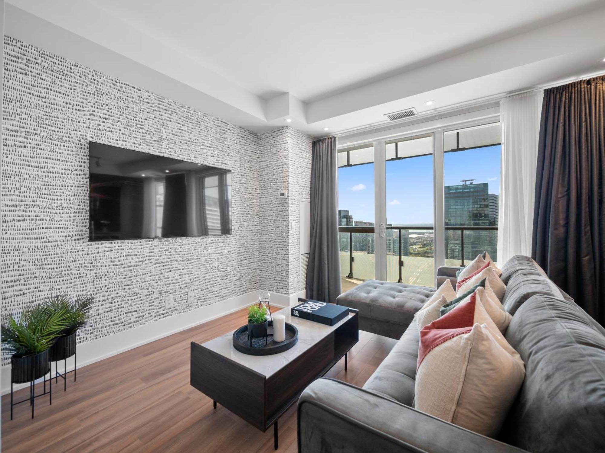 Apartment Stylish One Bedroom - Entertainment District
