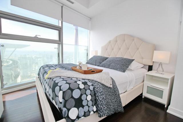 Presidential 2+1br Condo, Entertainment District Apartment